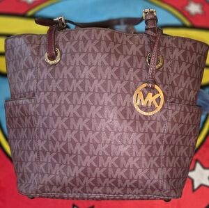 Michael Kors Crimson/Burgundy Logo Jet Set Tote Bag